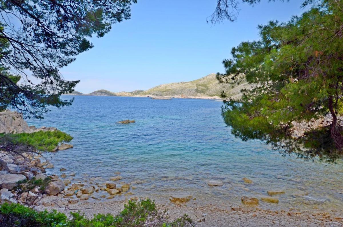Apartments Vesna Lastovo Exterior foto